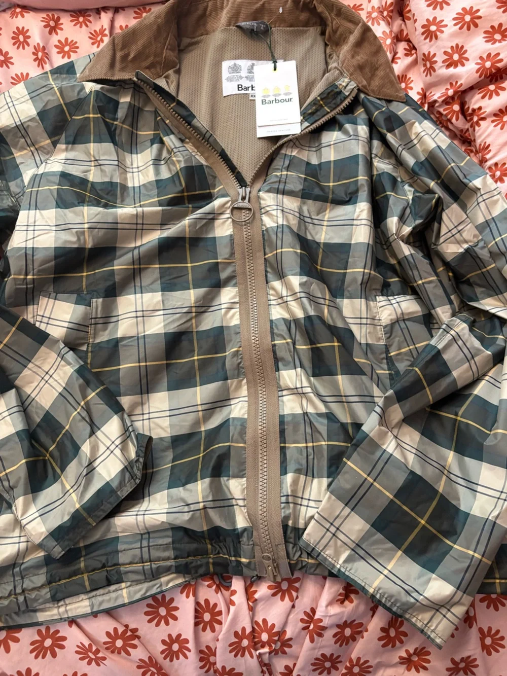 NWT Barbour Lightweight Plaid Zip Snowproof Jacket. Size XXL.